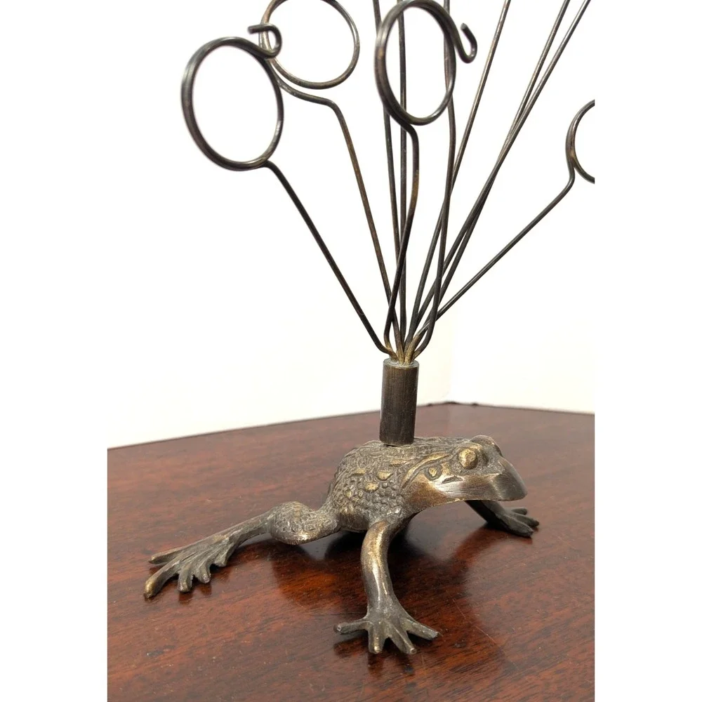 Vintage Cast Iron Frog Photo Holder 12